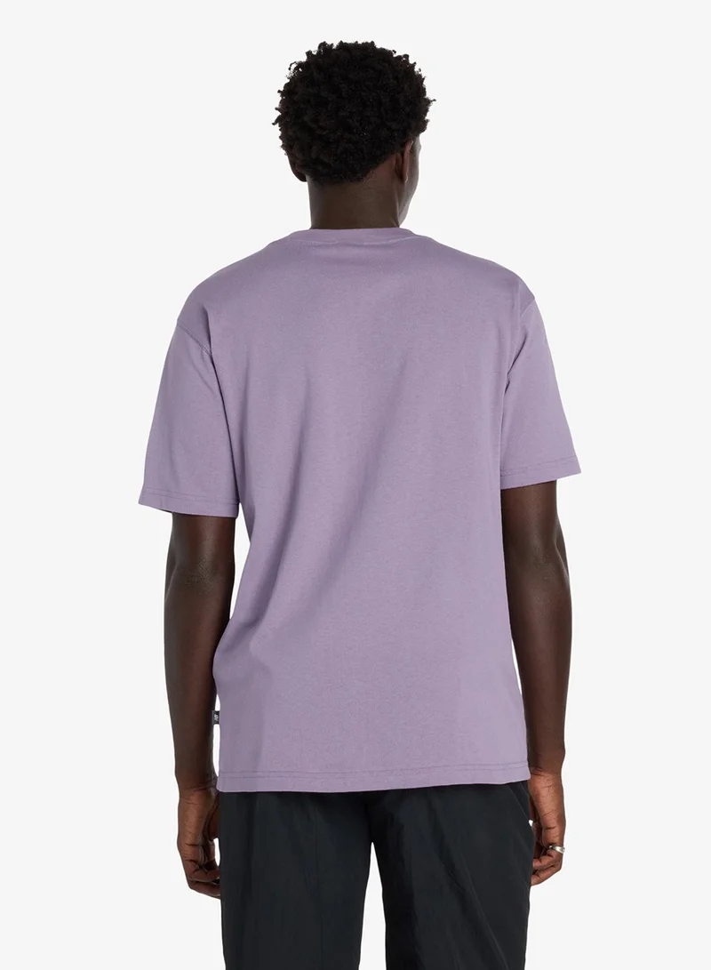 New Balance Athletics Relaxed Premium Chest Logo T-Shirt